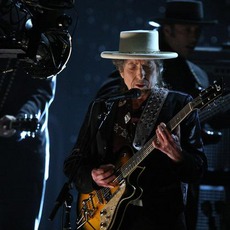 The Roundhouse: London, UK (April 26, 2009) mp3 Live by Bob Dylan