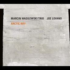 Arctic Riff mp3 Album by Marcin Wasilewski Trio, Joe Lovano