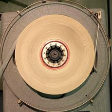 Retrovia mp3 Album by Paramedique