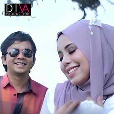 Mabuak Cinto mp3 Single by Vanny Vabiola