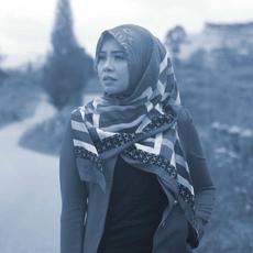 I Surrender mp3 Single by Vanny Vabiola