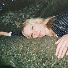 Move On With the Year mp3 Album by Alice Costelloe