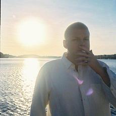 Better Days mp3 Single by Hannes