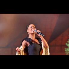 Raquel Tavares Music Discography